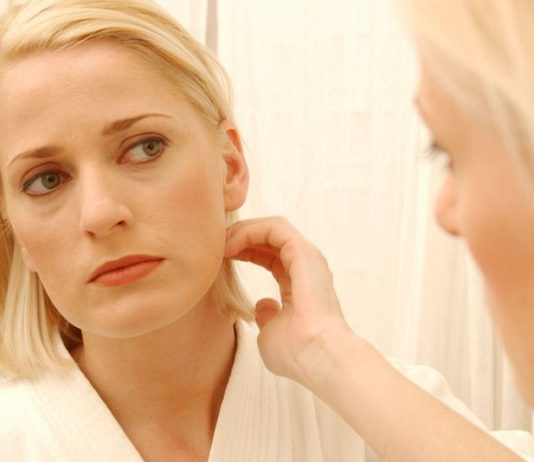 1 ZNAK DA IMATE VISOK HOLESTEROL VIDI SE NA OČIMA: Ovaj simptom je OČIGLEDAN 1 ZNAK DA IMATE VISOK HOLESTEROL VIDI SE NA OČIMA: Ovaj simptom je OČIGLEDAN - featured image