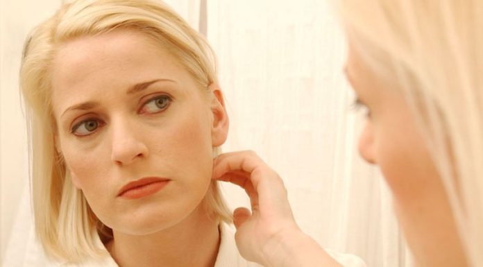 1 ZNAK DA IMATE VISOK HOLESTEROL VIDI SE NA OČIMA: Ovaj simptom je OČIGLEDAN 1 ZNAK DA IMATE VISOK HOLESTEROL VIDI SE NA OČIMA: Ovaj simptom je OČIGLEDAN - featured image