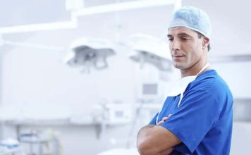 Ginekolog brutalno iskren: Ženama starijim od 50 godina ovo se neće dopasti Ginekolog brutalno iskren: Ženama starijim od 50 godina ovo se neće dopasti - featured image