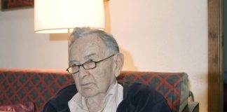 Miloš je tokom rata u Bosni u svojoj kući krio sinove komšije muslimana: Održavao im baštu kad su izbjegli u Italiju, a kad je umro, na sahrani se pojavili… Miloš je tokom rata u Bosni u svojoj kući krio sinove komšije muslimana: Održavao im baštu kad su izbjegli u Italiju, a kad je umro, na sahrani se pojavili… - featured image