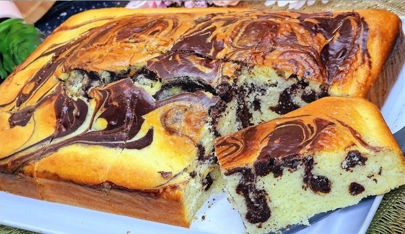 OVAJ KOLAČ ĆETE PRAVITI SVAKI DAN: Gotov za 5 minuta, a topi se u ustima! - featured image OVAJ KOLAČ ĆETE PRAVITI SVAKI DAN: Gotov za 5 minuta, a topi se u ustima! - featured image