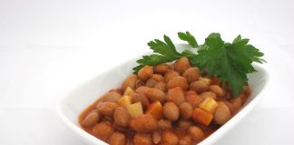 Najukusniji pasulj prebranac za Badnje veče: Kuvari dodaju 2 tajna sastojka, daju 2 posebna ukusa Najukusniji pasulj prebranac za Badnje veče: Kuvari dodaju 2 tajna sastojka, daju 2 posebna ukusa - featured image