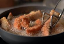 Kada pržite ribu, ubacite ovaj 1 sastojak u tiganj: Neprijatni mirisi nestaju, a ukus je fantastičan Kada pržite ribu, ubacite ovaj 1 sastojak u tiganj: Neprijatni mirisi nestaju, a ukus je fantastičan - featured image