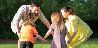 Ovo su najbolje majke po horoskopu: Među četiri ratnice, 1 znak se posebno izdvaja Ovo su najbolje majke po horoskopu: Među četiri ratnice, 1 znak se posebno izdvaja - featured image