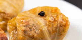 Samo ovako se pravi zaprška za sarmu: Kuharica otkriva caku da bude onako “baš po ukusu” Samo ovako se pravi zaprška za sarmu: Kuharica otkriva caku da bude onako “baš po ukusu” - featured image