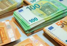 Novac stiže za 4 znaka: Evo ko će dobiti pare do 17. januara, tvrde astrolozi Novac stiže za 4 znaka: Evo ko će dobiti pare do 17. januara, tvrde astrolozi - featured image