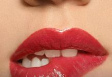 Šta može značiti kada žena zagrize donju usnu dok vas gleda