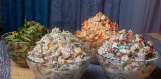 Četiri predivne salate za novogodišnju trpezu – Gotove za 30 minuta, ukus koji oduševljava Četiri predivne salate za novogodišnju trpezu – Gotove za 30 minuta, ukus koji oduševljava - featured image