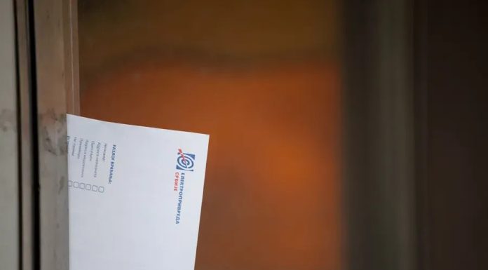 Ovaj kućni aparat imamo svi, a troši struju kao 65 frižidera upaljenih istovremeno! Ovaj kućni aparat imamo svi, a troši struju kao 65 frižidera upaljenih istovremeno! - featured image
