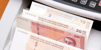 Novac pada s neba direktno u ruke ova 2 znaka horoskopa, tvrde astrolozi Novac pada s neba direktno u ruke ova 2 znaka horoskopa, tvrde astrolozi - featured image