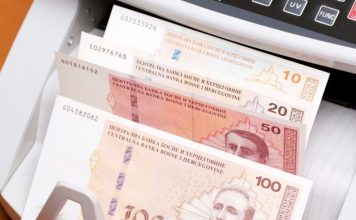 Novac pada s neba direktno u ruke ova 2 znaka horoskopa, tvrde astrolozi Novac pada s neba direktno u ruke ova 2 znaka horoskopa, tvrde astrolozi - featured image