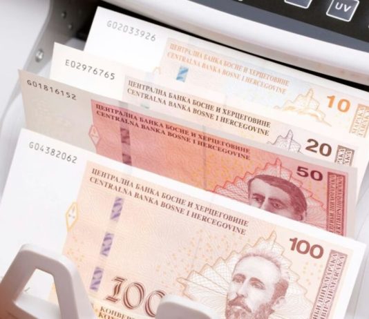 Novac pada s neba direktno u ruke ova 2 znaka horoskopa, tvrde astrolozi Novac pada s neba direktno u ruke ova 2 znaka horoskopa, tvrde astrolozi - featured image