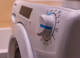 Jedan potez u mašini čini čudo: Posivjeli veš ponovo bijel već nakon prvog pranja Jedan potez u mašini čini čudo: Posivjeli veš ponovo bijel već nakon prvog pranja - featured image