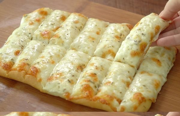 Ako ste u potrazi za ukusnim i praktičnim zalogajem, ne tražite dalje od prstiju od sira, savršenog rješenja za vaše žudnje. Ako ste u potrazi za ukusnim i praktičnim zalogajem, ne tražite dalje od prstiju od sira, savršenog rješenja za vaše žudnje. - featured image