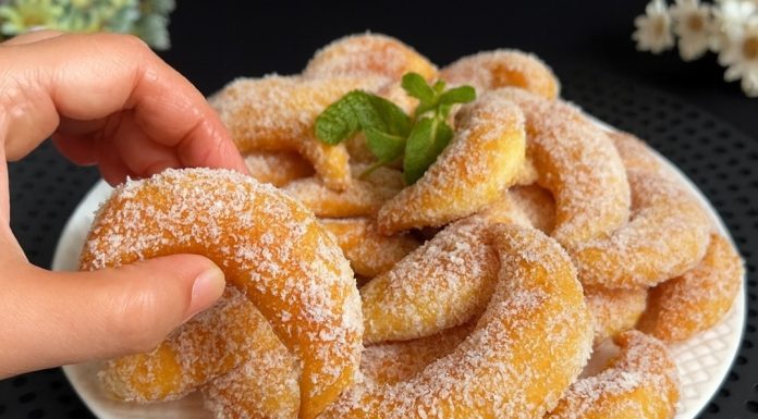 Ako imate jedno jaje i jogurt, ovaj desert možete napraviti za 5 minuta! Nije potrebno pečenje u rerni niti dizanje. Ako imate jedno jaje i jogurt, ovaj desert možete napraviti za 5 minuta! Nije potrebno pečenje u rerni niti dizanje. - featured image