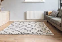 Jednu sitnicu stavite pod tepih i sreća će posjetiti vaš dom: Novac će kapljati kao kiša Jednu sitnicu stavite pod tepih i sreća će posjetiti vaš dom: Novac će kapljati kao kiša - featured image