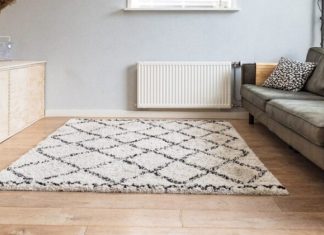 Jednu sitnicu stavite pod tepih i sreća će posjetiti vaš dom: Novac će kapljati kao kiša Jednu sitnicu stavite pod tepih i sreća će posjetiti vaš dom: Novac će kapljati kao kiša - featured image