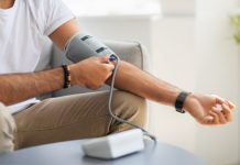 Iznenada vam je skočio pritisak? Ove namirnice u kući su prva pomoć Iznenada vam je skočio pritisak? Ove namirnice u kući su prva pomoć - featured image