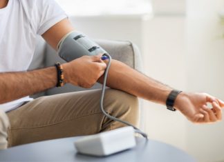 Iznenada vam je skočio pritisak? Ove namirnice u kući su prva pomoć Iznenada vam je skočio pritisak? Ove namirnice u kući su prva pomoć - featured image