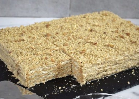 Brza Keks Torta Sa Orasima – Bez Pečenja, Najlakša I Najukusnija Torta! Brza Keks Torta Sa Orasima – Bez Pečenja, Najlakša I Najukusnija Torta! - featured image