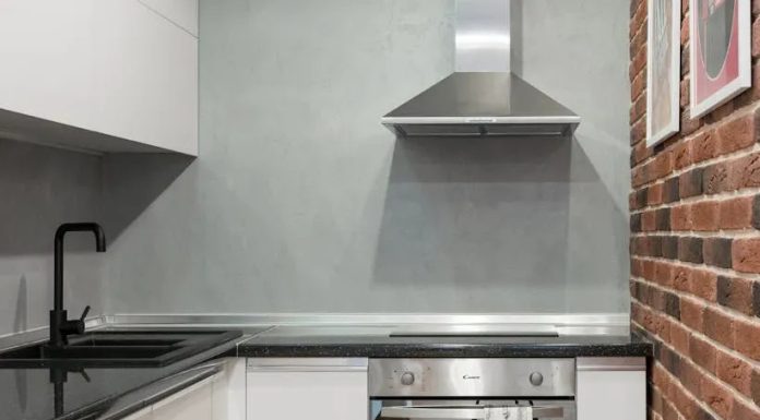 U samo par koraka očistite kuhinjsku napu: Radit će kao nova i izvlačiti sve neželjene mirise U samo par koraka očistite kuhinjsku napu: Radit će kao nova i izvlačiti sve neželjene mirise - featured image