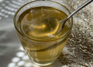 Napitak koji efikasno čisti debelo crijevo: Pijte svaku noć prije spavanja i oslobodite se toksina Napitak koji efikasno čisti debelo crijevo: Pijte svaku noć prije spavanja i oslobodite se toksina - featured image