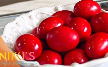 Ovako Grci farbaju jaja u jarko crvenu boju: Ovaj trik obavezno morate da isprobate Ovako Grci farbaju jaja u jarko crvenu boju: Ovaj trik obavezno morate da isprobate - featured image