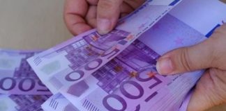 Konačno se rješavaju dugova koji su ih gušili: Od aprila ova 4 znaka okreću novi list, a pare stižu Konačno se rješavaju dugova koji su ih gušili: Od aprila ova 4 znaka okreću novi list, a pare stižu - featured image