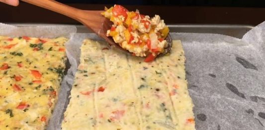 Samo pomiješajte 3 jaja i krompir i malo mljevenog mesa! Ovo jelo će odmah sve impresionirati. Samo pomiješajte 3 jaja i krompir i malo mljevenog mesa! Ovo jelo će odmah sve impresionirati. - featured image