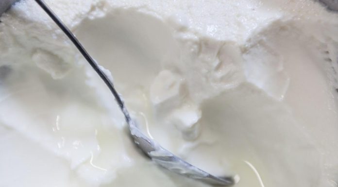 Starije osobe treba da jedu ovaj proizvod ŠTO VIŠE: Podržava probavu i dobro djeluje na vene! Starije osobe treba da jedu ovaj proizvod ŠTO VIŠE: Podržava probavu i dobro djeluje na vene! - featured image