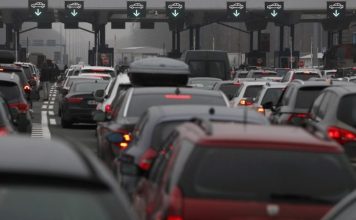 ZABORAVITE NA PEČATE, ALI SE NAORUŽAJTE STRPLJENJEM! Ovo vas čeka svaki put kada krenete u Evropu – SPREMITE ŽIVCE! ZABORAVITE NA PEČATE, ALI SE NAORUŽAJTE STRPLJENJEM! Ovo vas čeka svaki put kada krenete u Evropu – SPREMITE ŽIVCE! - featured image