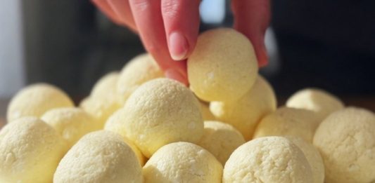 Bolje od palačinki! ☁️ Oblaci s visokim udjelom proteina! Samo 3 sastojka i bez šećera! Bolje od palačinki! ☁️ Oblaci s visokim udjelom proteina! Samo 3 sastojka i bez šećera! - featured image