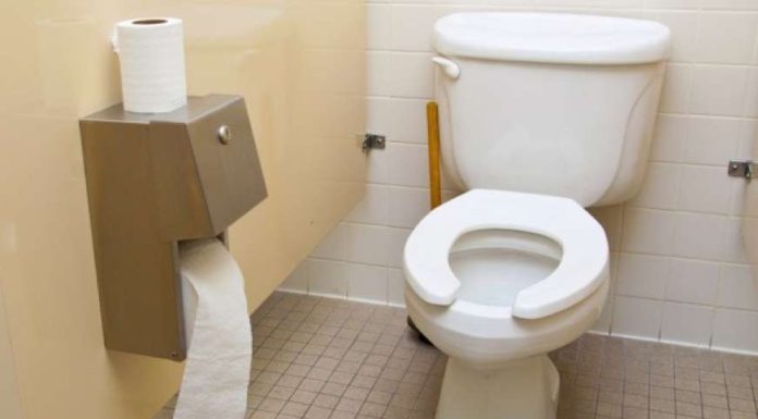 Uz ovaj jednostavan trik toalet će vam uvijek biti mirisan Uz ovaj jednostavan trik toalet će vam uvijek biti mirisan - featured image