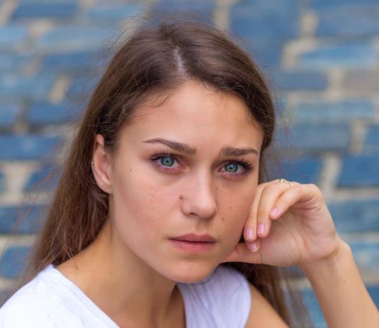 Milica iz Valjeva plakala je dok su je udavali za komšiju kog nije volela: Govorili su joj ćuti i trpi dobar je domaćin, a onda je jedna noć promenila sve Milica iz Valjeva plakala je dok su je udavali za komšiju kog nije volela: Govorili su joj ćuti i trpi dobar je domaćin, a onda je jedna noć promenila sve - featured image