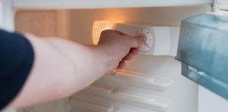 Većina ljudi pogrešno prilagođava temperaturu frižidera: Evo što znače brojevi na kotačiću Većina ljudi pogrešno prilagođava temperaturu frižidera: Evo što znače brojevi na kotačiću - featured image