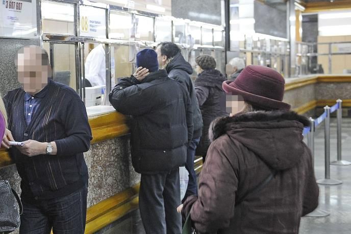 Penzionerima stiže novi dodatak: Iznos zavisi od godina radnog staža, a evo kada počinje isplata - featured image Penzionerima stiže novi dodatak: Iznos zavisi od godina radnog staža, a evo kada počinje isplata - featured image