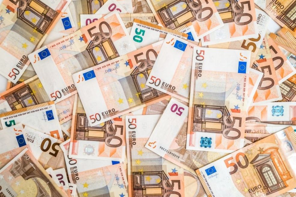 Novac stiže za 4 znaka: Evo ko će dobiti pare do 15. avgusta - featured image Novac stiže za 4 znaka: Evo ko će dobiti pare do 15. avgusta - featured image