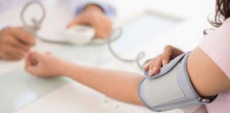 Koliki vam je donji pritisak? Ako prelazi ovu vrijednost, prijeti vam infarkt Koliki vam je donji pritisak? Ako prelazi ovu vrijednost, prijeti vam infarkt - featured image