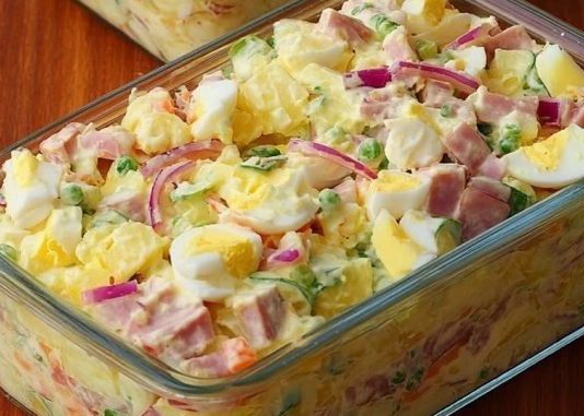 Ova salata je idealna zamjena za ručak, potrebno vam je tek par jeftinih sastojaka… Ova salata je idealna zamjena za ručak, potrebno vam je tek par jeftinih sastojaka… - featured image