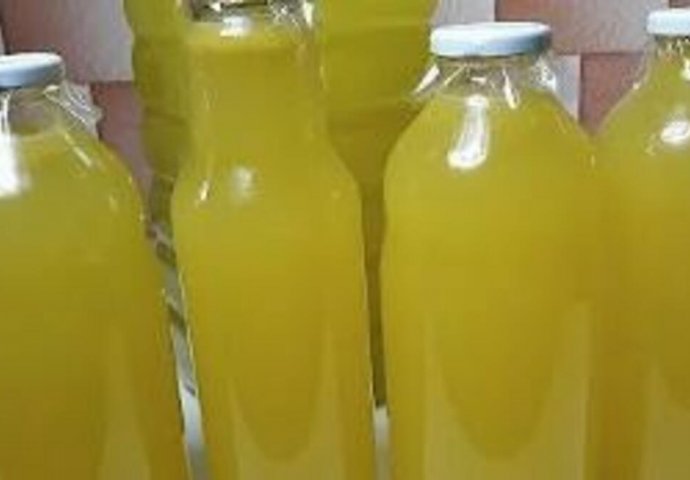 OVAJ SOK ĆE VAM ISPRŽITI SALO: Svaki dan ćete imati PO POLA KILOGRAMA MANJE, radi kao ŠVAJCARAC - featured image OVAJ SOK ĆE VAM ISPRŽITI SALO: Svaki dan ćete imati PO POLA KILOGRAMA MANJE, radi kao ŠVAJCARAC - featured image