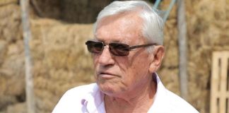 Milanče je tokom ratnih godina u svoju kuću u Bariču primio ženu sa decom koji su ostali bez ičega: Nakon 40 godina prima poziv koji tera suze na oči Milanče je tokom ratnih godina u svoju kuću u Bariču primio ženu sa decom koji su ostali bez ičega: Nakon 40 godina prima poziv koji tera suze na oči - featured image