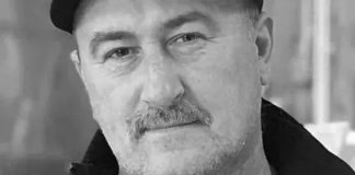 Otac petoro djece umro nakon svađe na pijaci: Rasprava počela zbog trimera, pa ga pregazili kombijem Otac petoro djece umro nakon svađe na pijaci: Rasprava počela zbog trimera, pa ga pregazili kombijem - featured image