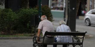 Izuzetno važna obavijest za penzionere, isplata penzija zavisi od jednog dokumenta Izuzetno važna obavijest za penzionere, isplata penzija zavisi od jednog dokumenta - featured image