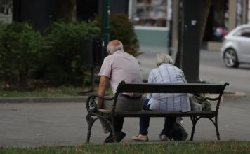 Izuzetno važna obavijest za penzionere, isplata penzija zavisi od jednog dokumenta Izuzetno važna obavijest za penzionere, isplata penzija zavisi od jednog dokumenta - featured image