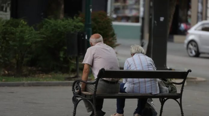 Izuzetno važna obavijest za penzionere, isplata penzija zavisi od jednog dokumenta Izuzetno važna obavijest za penzionere, isplata penzija zavisi od jednog dokumenta - featured image