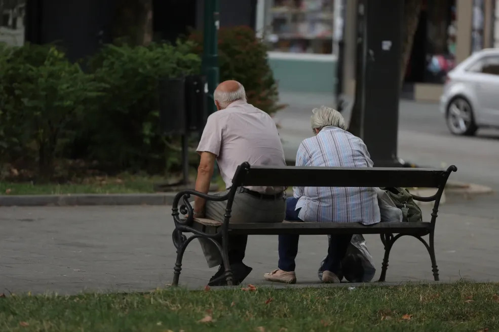 Izuzetno važna obavijest za penzionere, isplata penzija zavisi od jednog dokumenta - featured image Izuzetno važna obavijest za penzionere, isplata penzija zavisi od jednog dokumenta - featured image