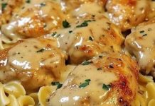 Piletina s puter-nudlama iz jedne tave 🍗🍝 Savršeno za užurbane večeri! Piletina s puter-nudlama iz jedne tave 🍗🍝 Savršeno za užurbane večeri! - featured image