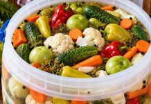 OVAKO TURŠIJA OSTAJE ČVRSTA I HRSKAVA: Provjeren recept za bure od 30 litara OVAKO TURŠIJA OSTAJE ČVRSTA I HRSKAVA: Provjeren recept za bure od 30 litara - featured image