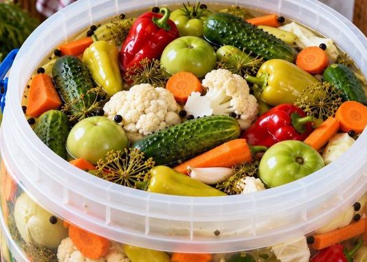 OVAKO TURŠIJA OSTAJE ČVRSTA I HRSKAVA: Provjeren recept za bure od 30 litara OVAKO TURŠIJA OSTAJE ČVRSTA I HRSKAVA: Provjeren recept za bure od 30 litara - featured image