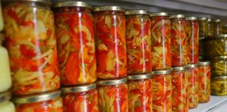 JEDITE LJETNU SALATU I ZIMICU – paradajz, paprika, krastavac ZIMSKI RECEPT bez kuvanja